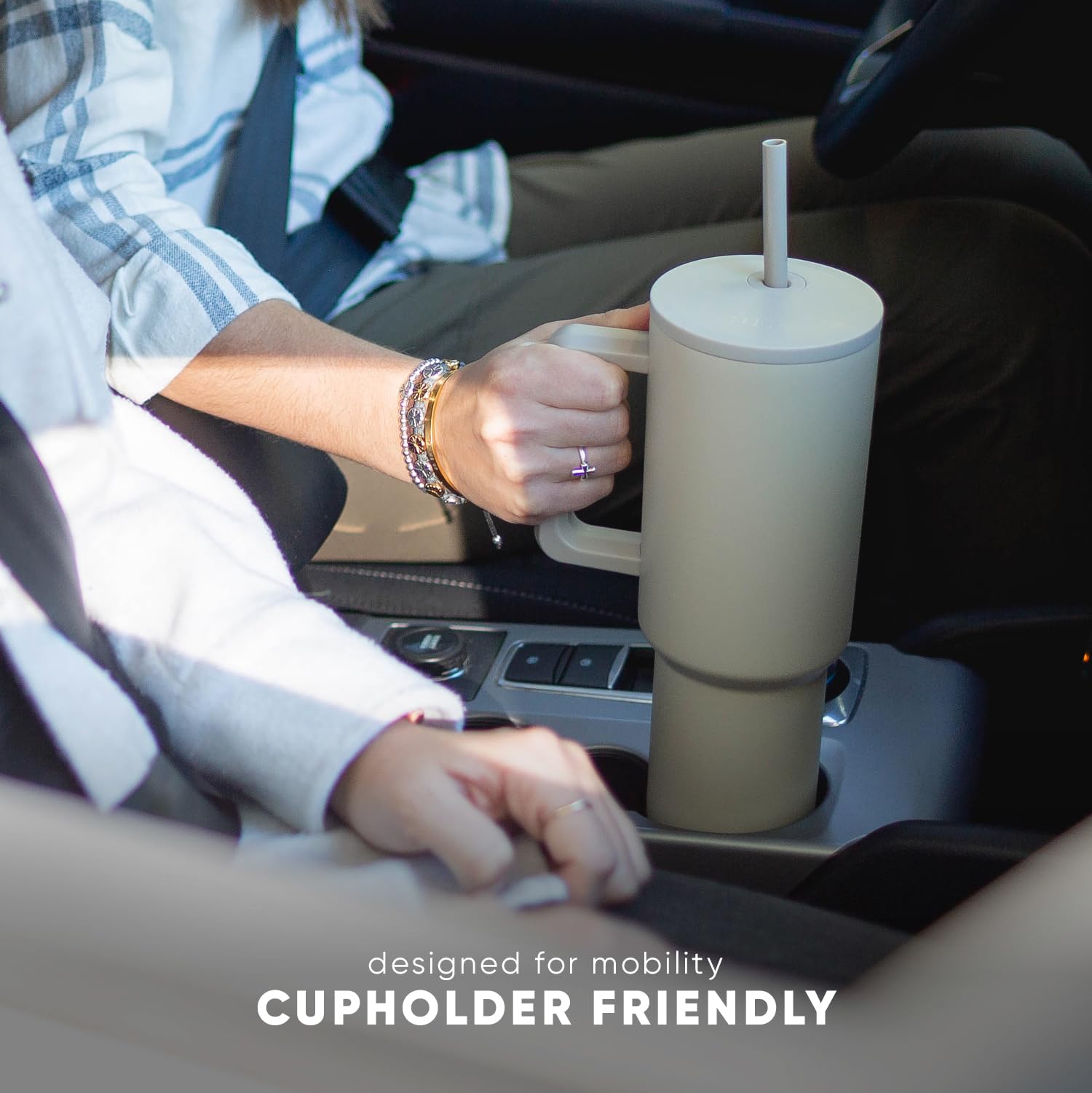 Simple Modern 40 oz Trek Tumbler with Handle and Straw Lid | Cup Holder Friendly Insulated Stainless Steel Travel Mug | Almond Birch