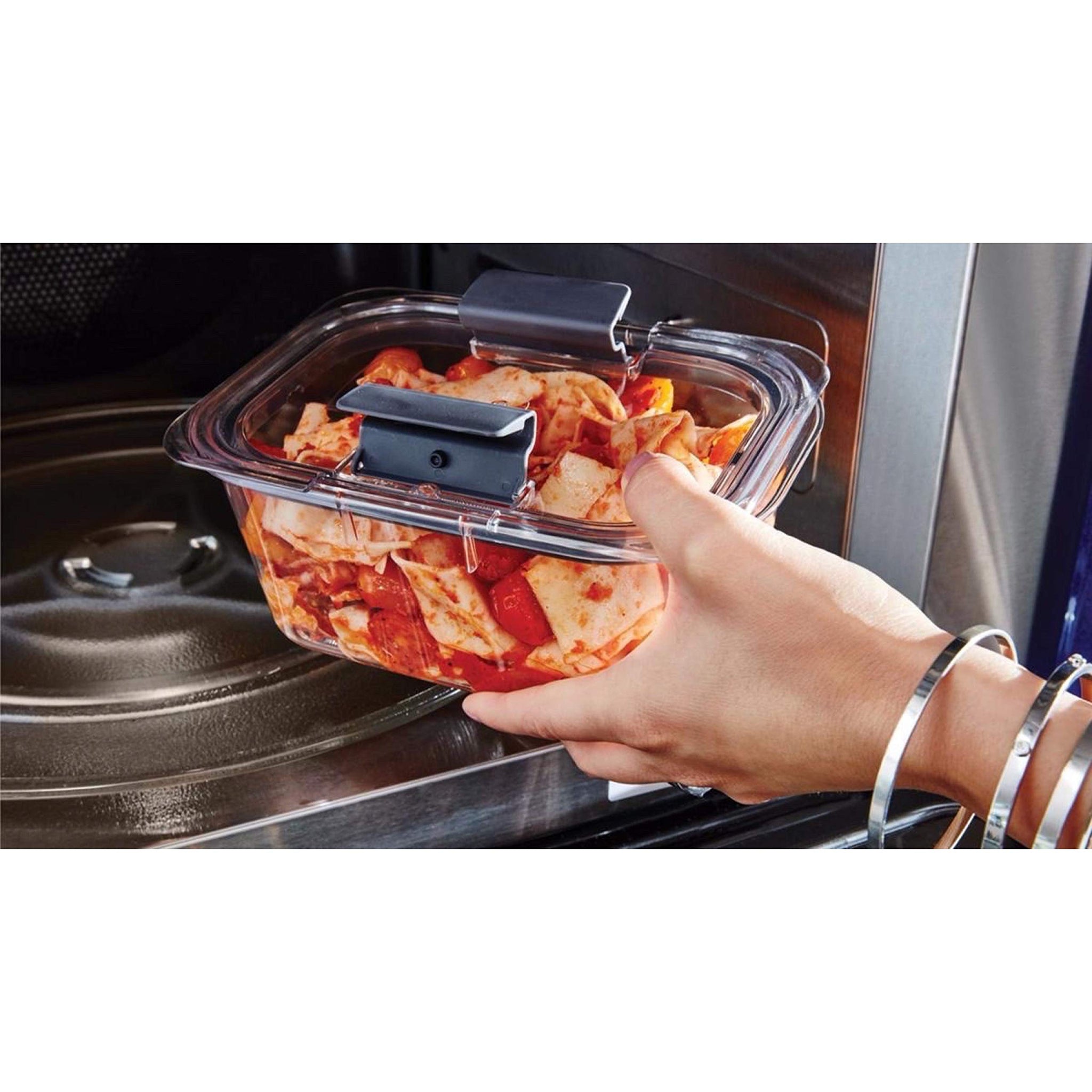 Rubbermaid Brilliance Food Storage Containers BPA Free Airtight Lids Ideal for Lunch Meal Prep & Leftovers Set of 5 (3.2 Cup)